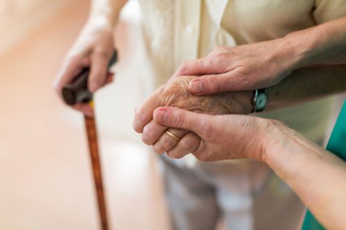 What’s the Difference Between Dementia and Alzheimer’s Disease?